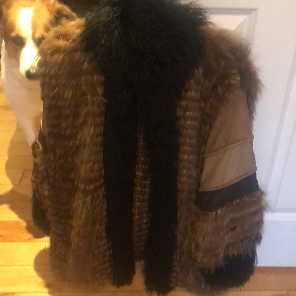 Fur coat - Picture 2 of 5